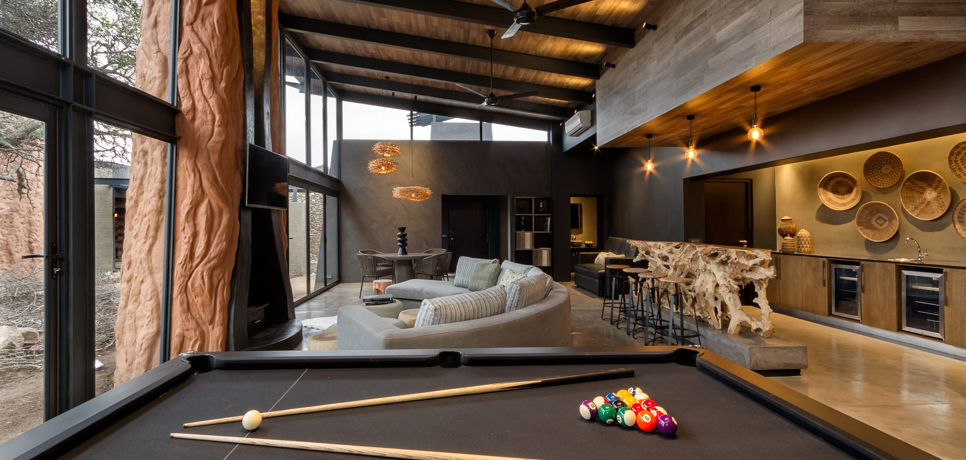 N'Wambu Lodge Entertainment Room